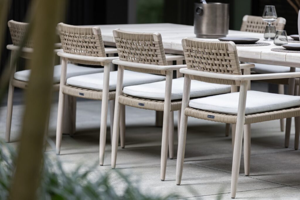 Max en Luuk Lila Tafel 300 x 110 - Afbeelding 3