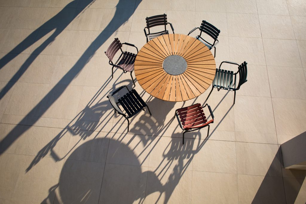 Houe Circle Tafel, rond 150 cm. - Afbeelding 4