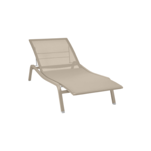 Fermob Alize ligbed sunlounger nutmeg