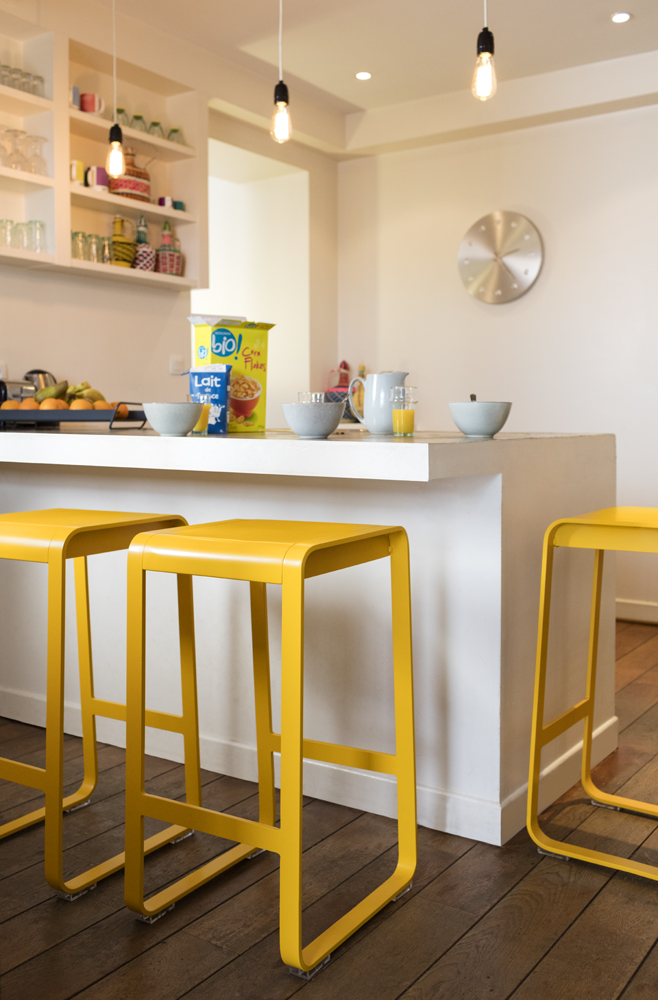 Fermob bellevie barkruk hoge stoel miel honey geel